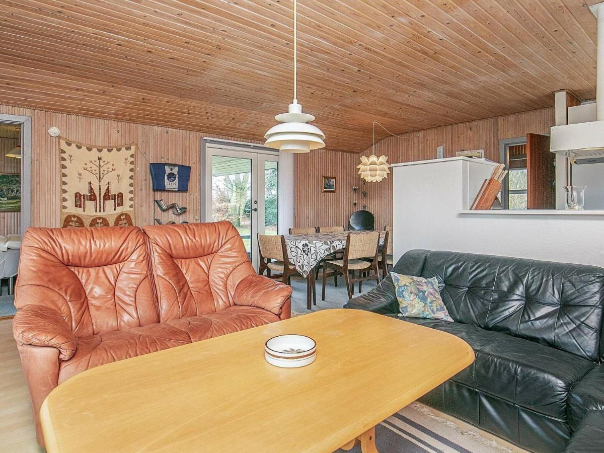 8 Person Holiday Home In هيسوليئيار المظهر الخارجي الصورة
